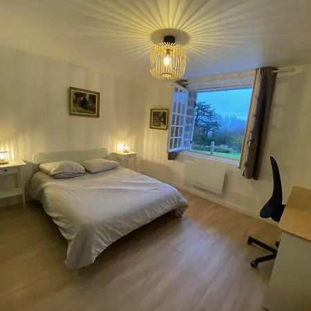 Dans Maison Proche *